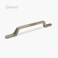 РУЧКА ДЛЯ МЕБЕЛИ BRAVO HOLE/ 128, ИНОКС